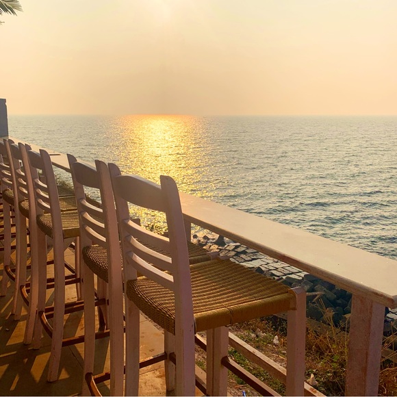 Meet your Posher - Picture 1 of 1